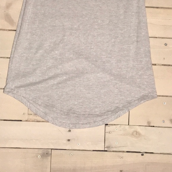 Gray Tunic - Picture 3 of 4